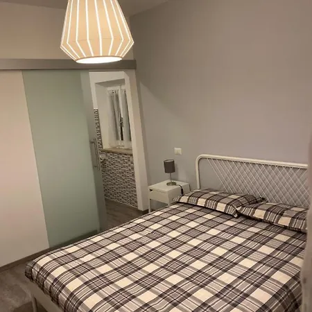 La Grancia לינה וארוחת בוקר קיארוואלה